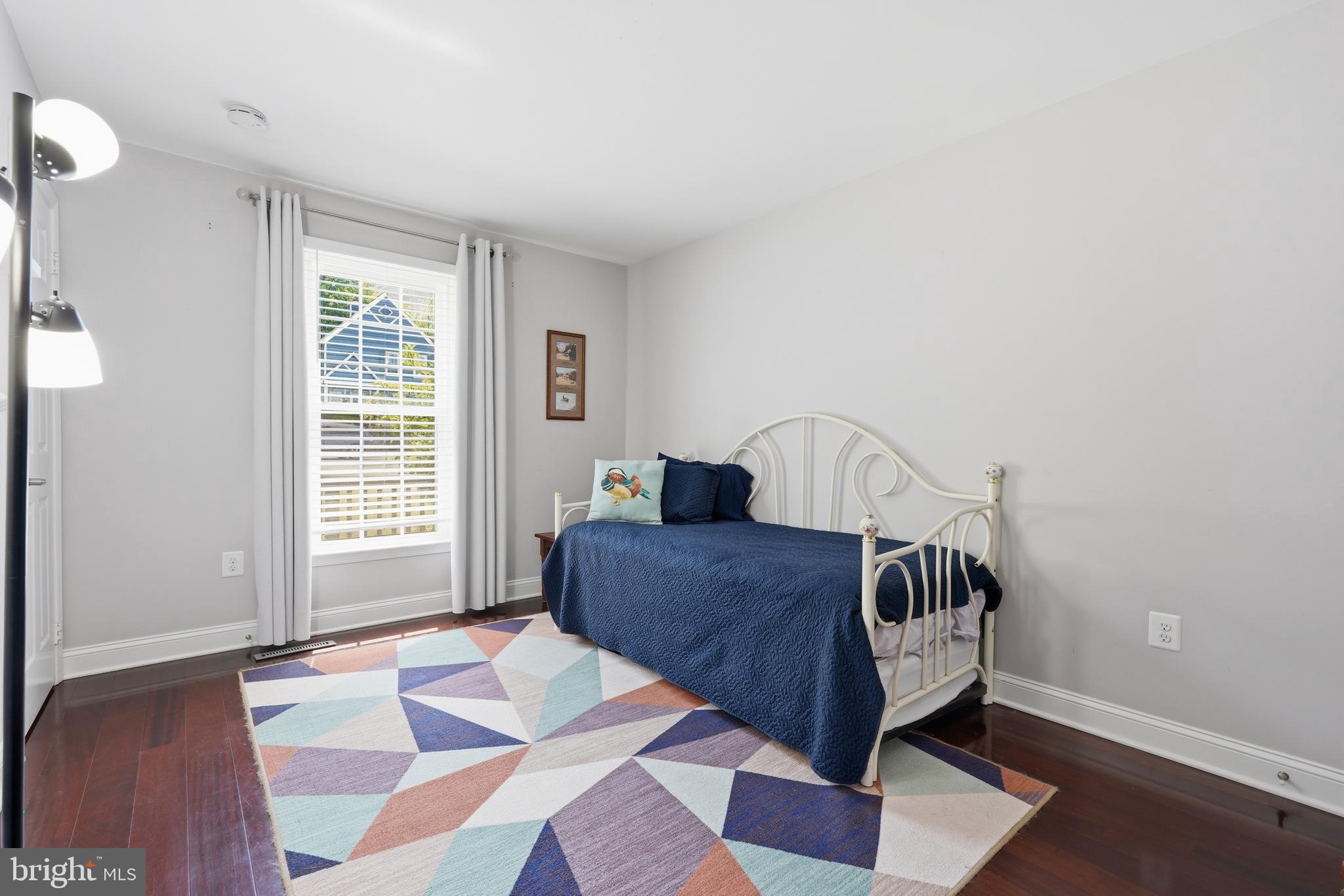 COURTS OF PINEHURST - Residential