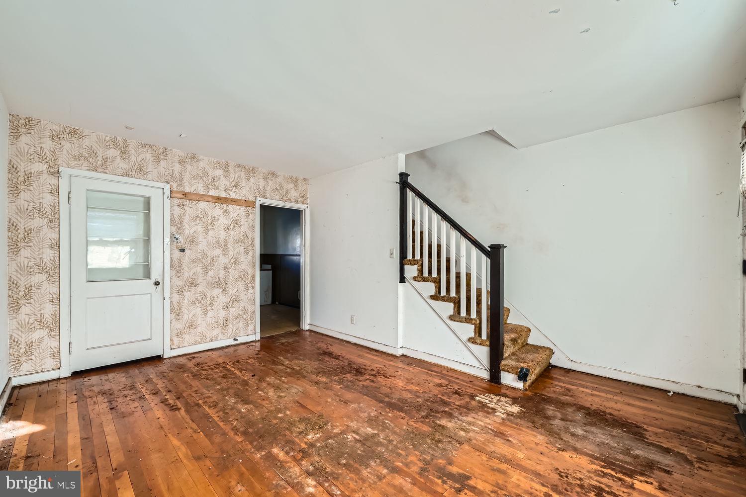 HAMPDEN HISTORIC DISTRICT - Residential