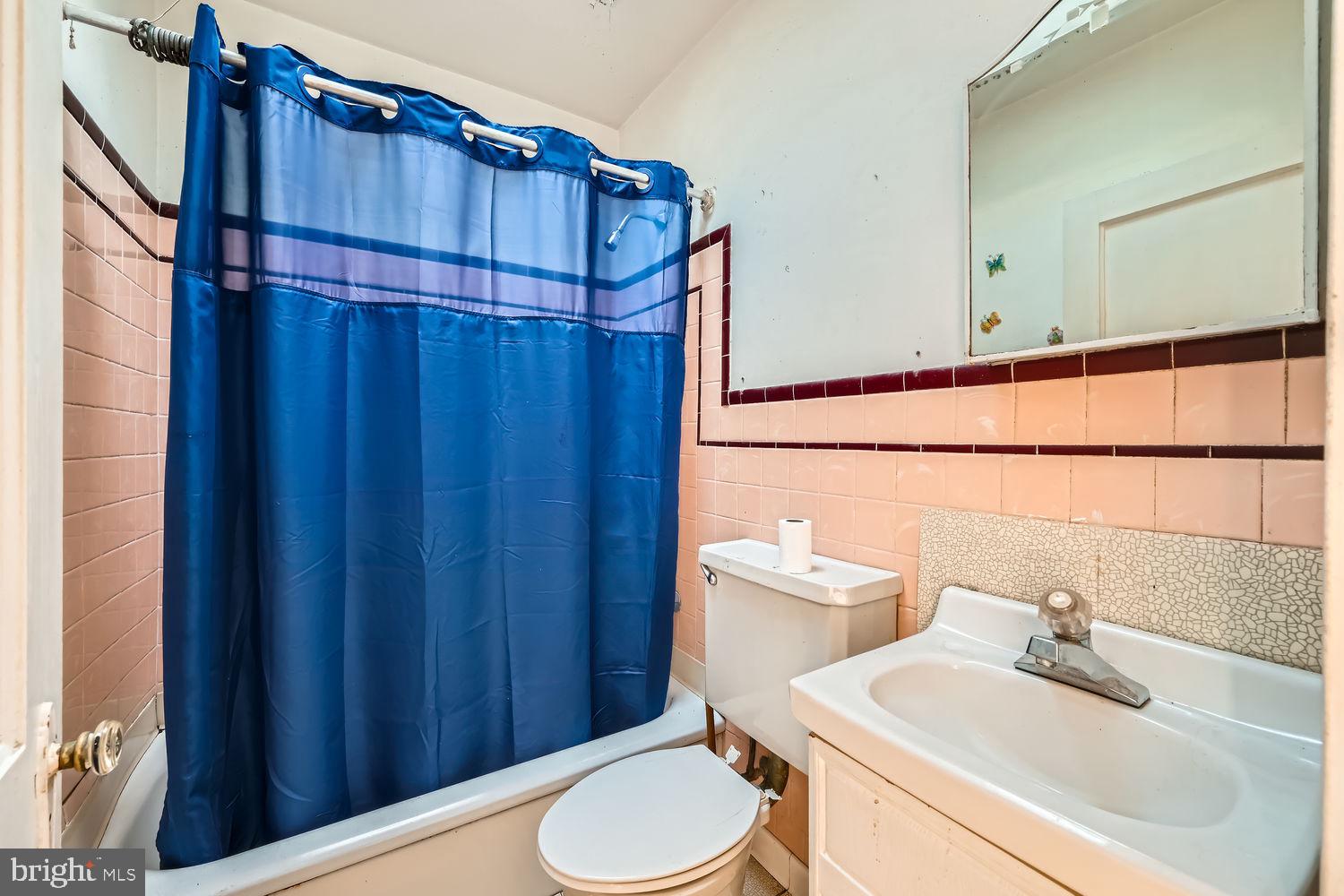 HAMPDEN HISTORIC DISTRICT - Residential