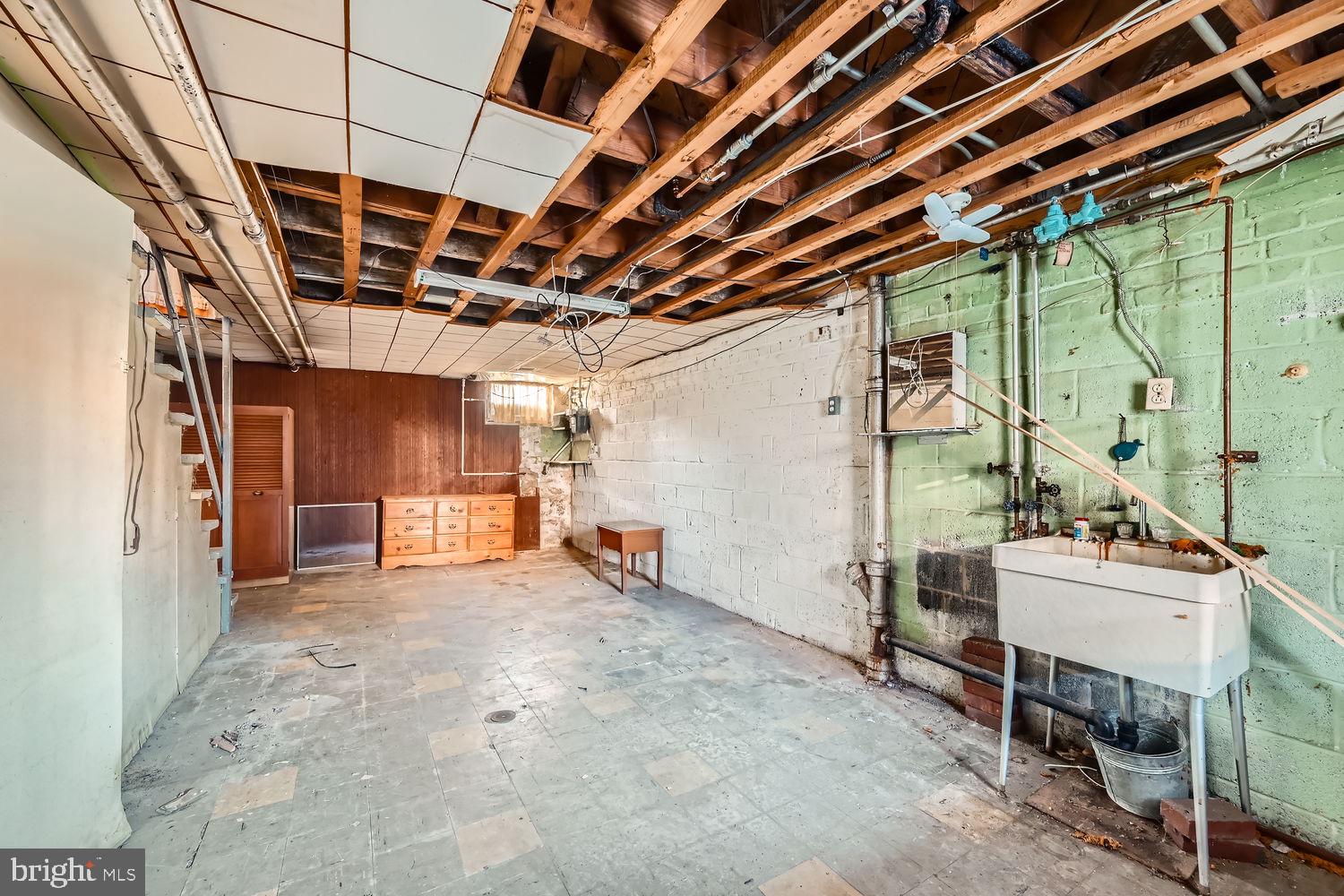 HAMPDEN HISTORIC DISTRICT - Residential