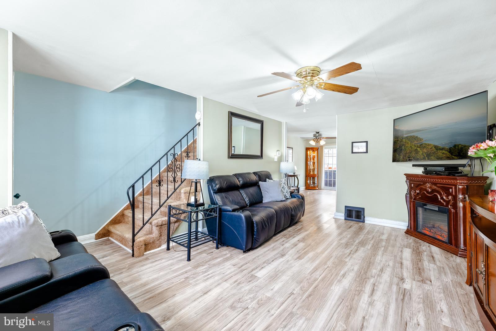 HOLMESBURG - Residential