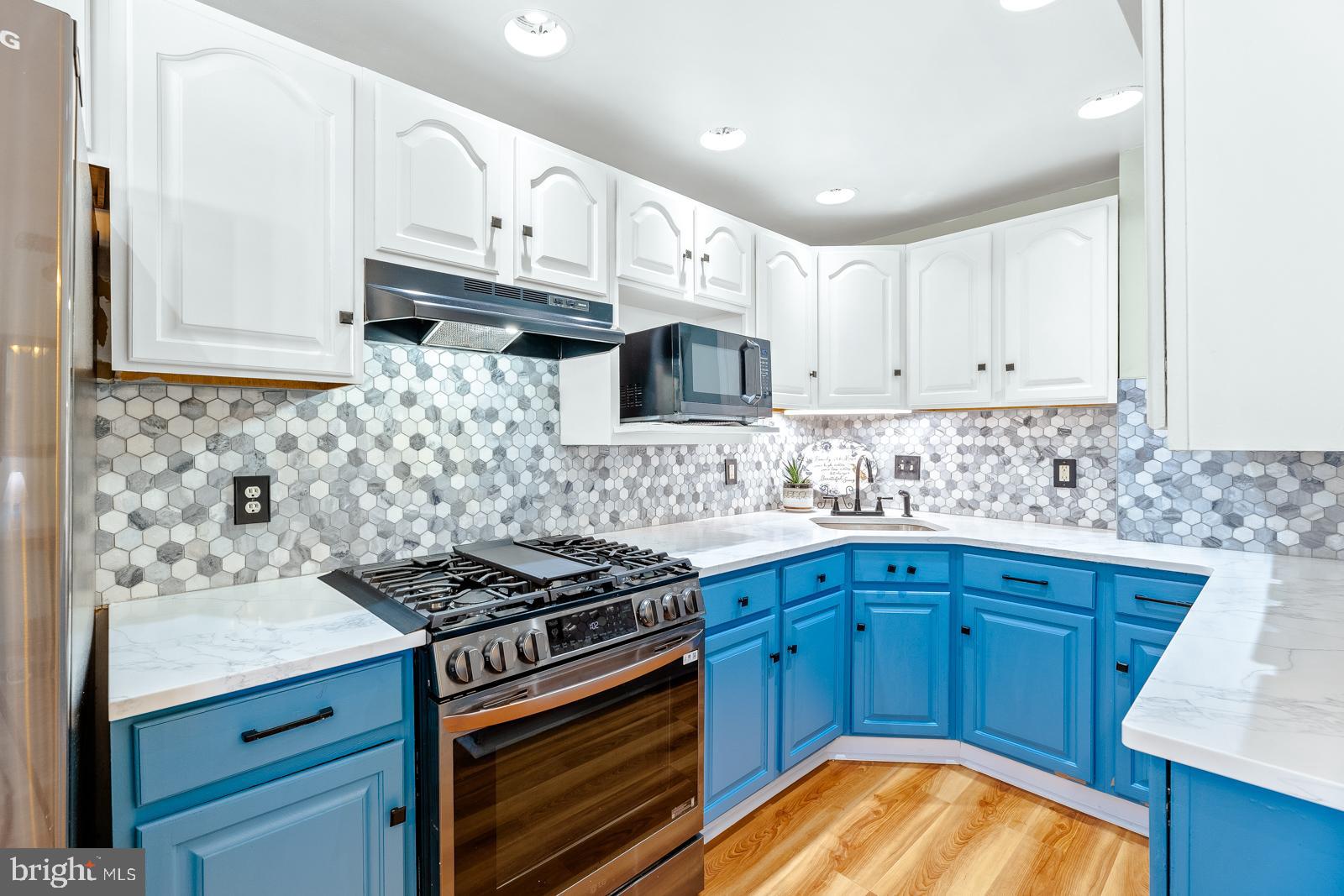 HOLMESBURG - Residential