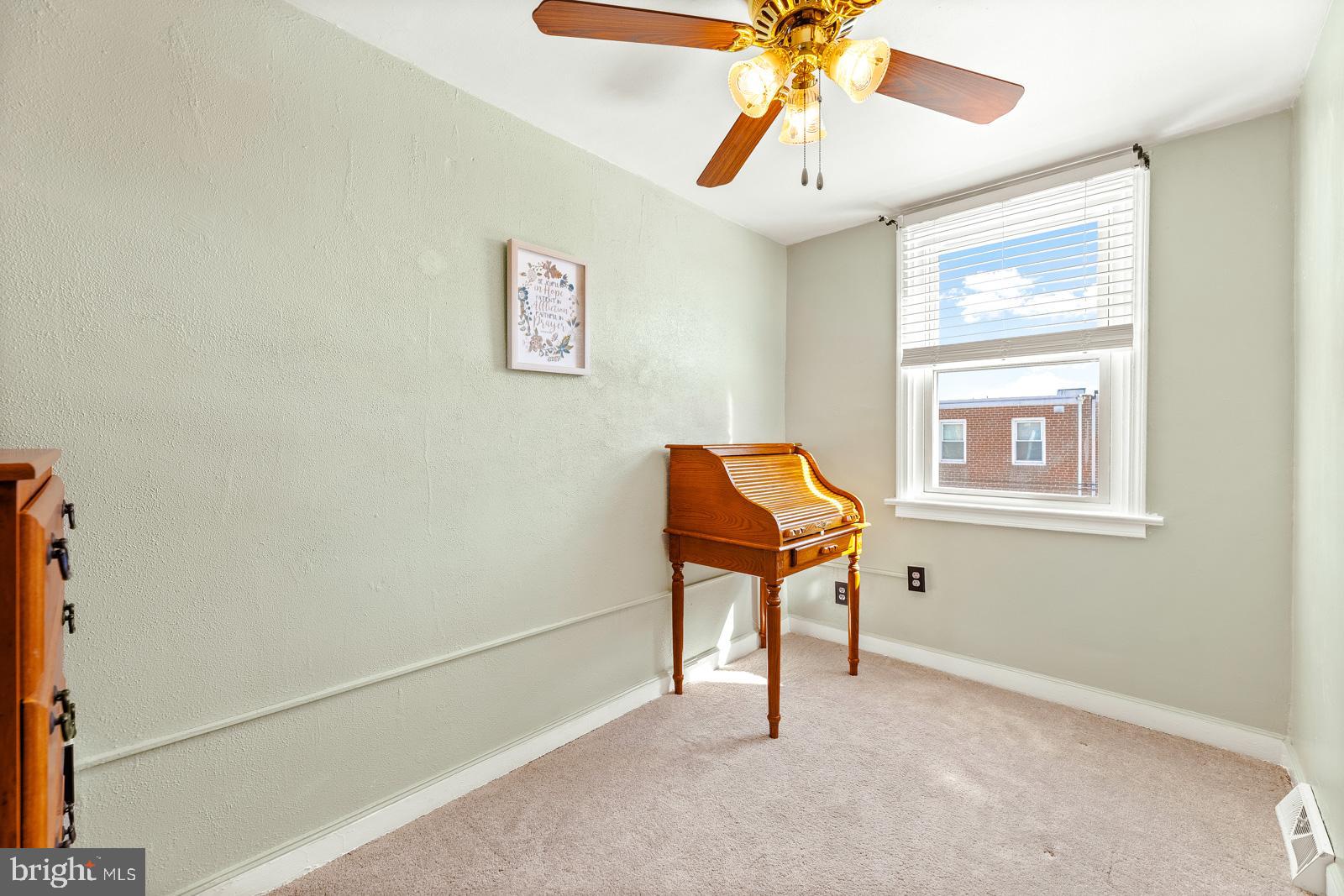 HOLMESBURG - Residential