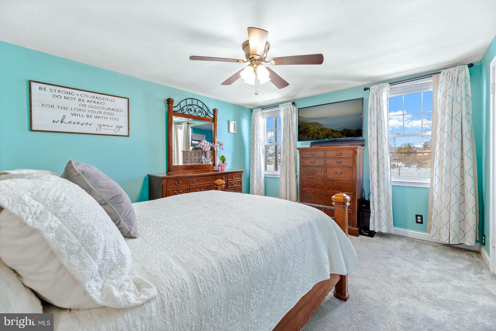 HOLMESBURG - Residential