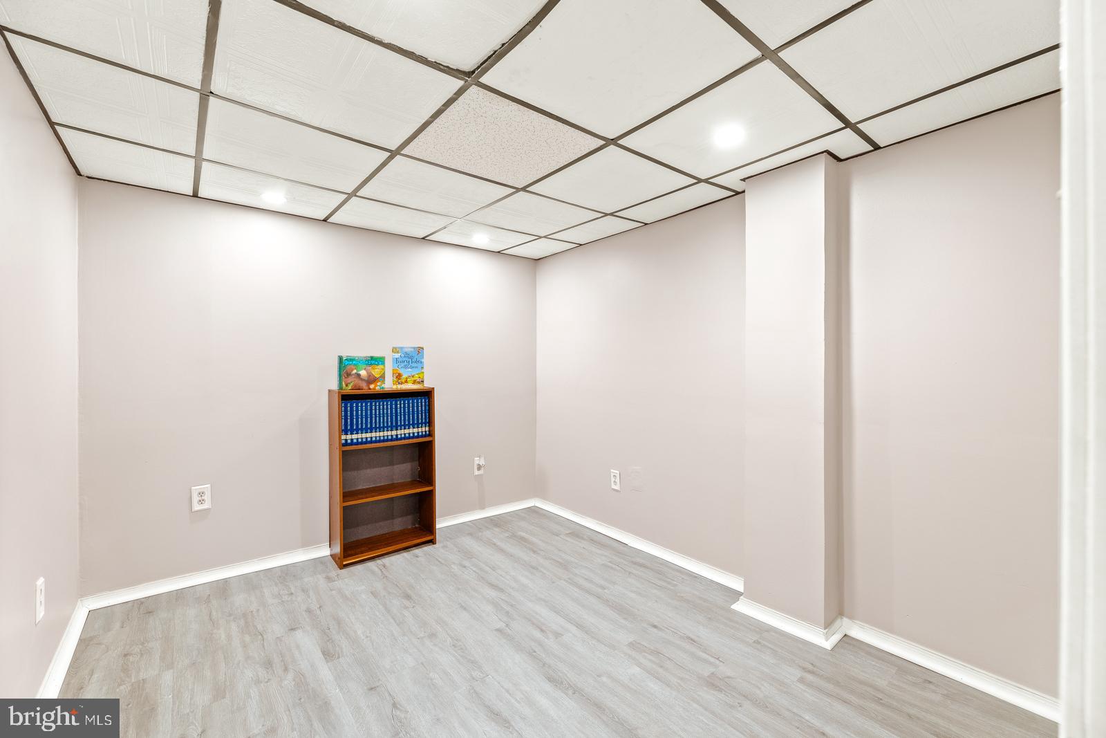 HOLMESBURG - Residential