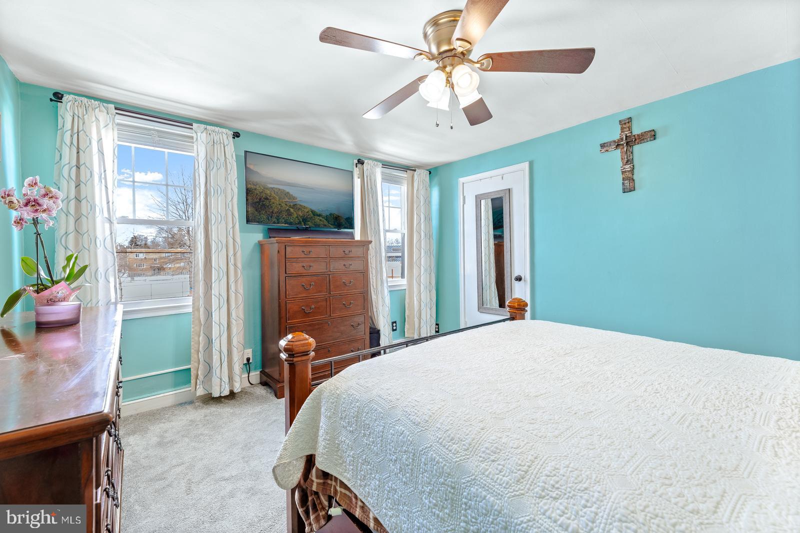 HOLMESBURG - Residential