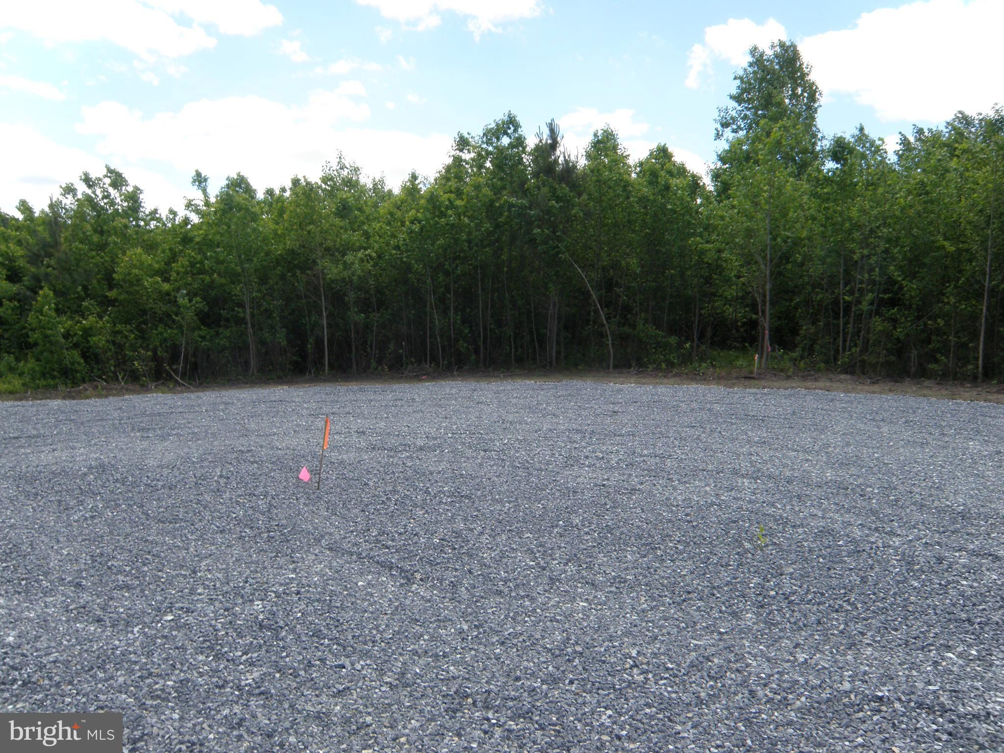 Lot E 133-9.00-9.16 LOT E 133-9.00-9.16 ON EASEMENT OFF OF SHORTLY RD