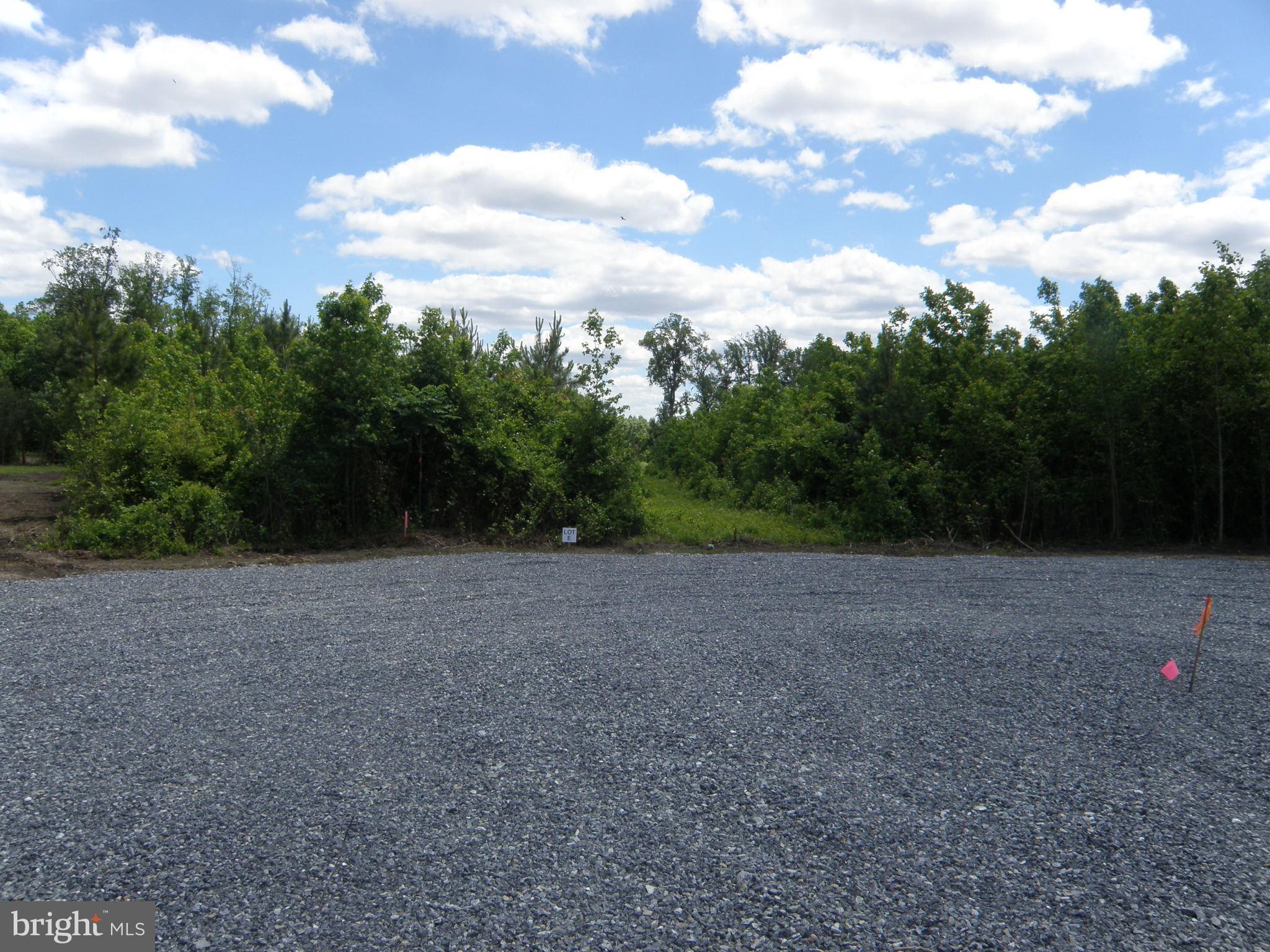 Lot E 133-9.00-9.16 LOT E 133-9.00-9.16 ON EASEMENT OFF OF SHORTLY RD