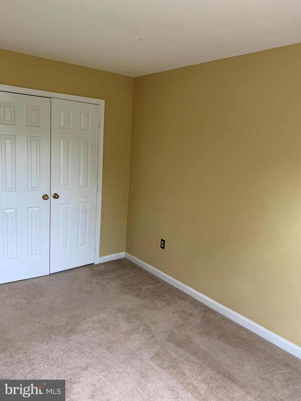 CRISPIN WOODS - Residential Lease