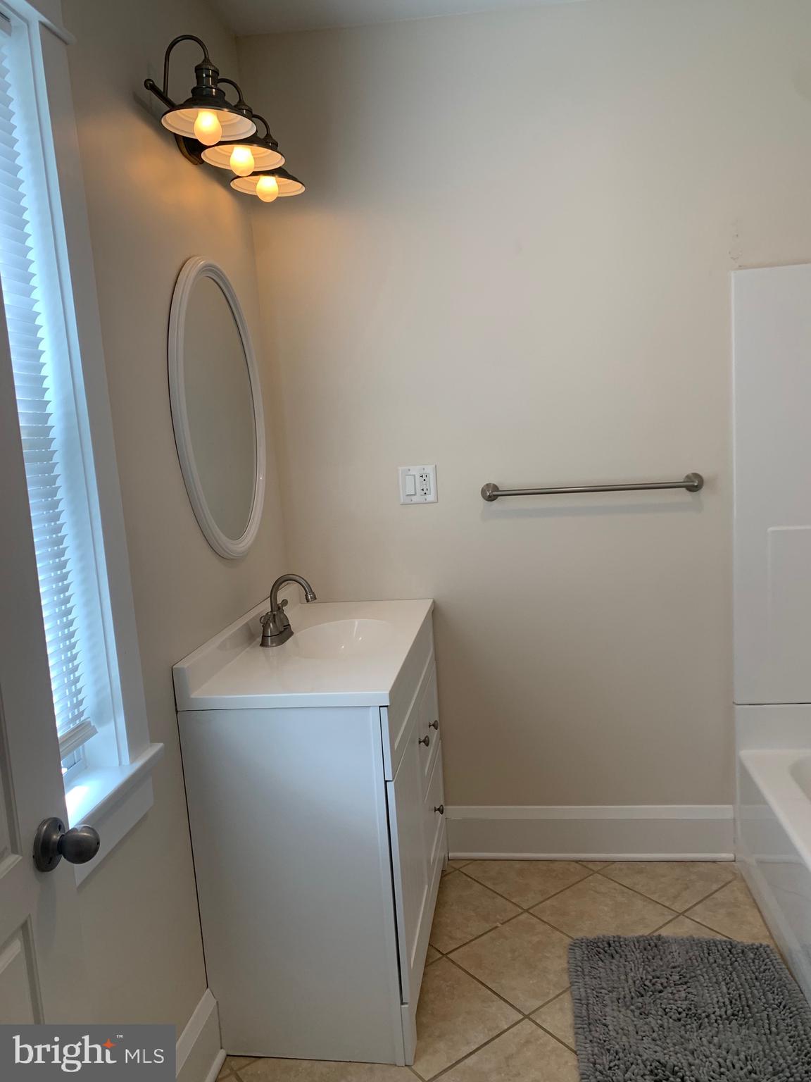 WHITE MARSH - Residential Lease