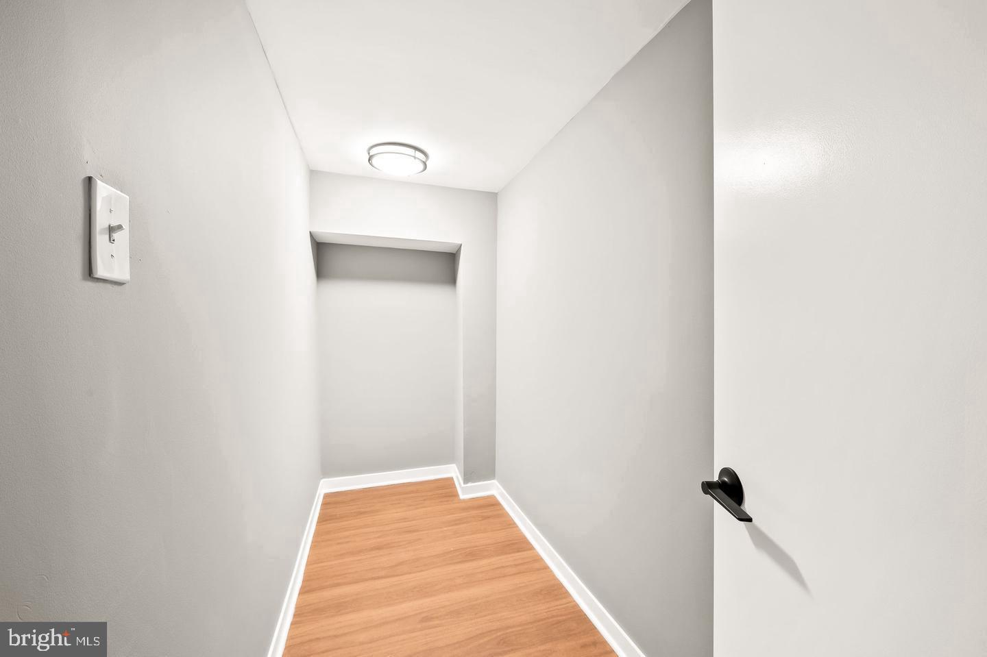 EVERGREEN LAWN - Residential