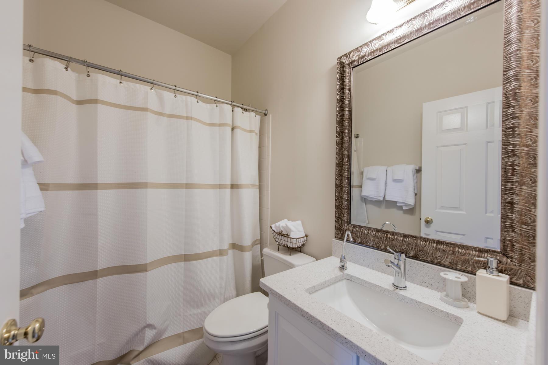 GAITHER HUNT - Residential