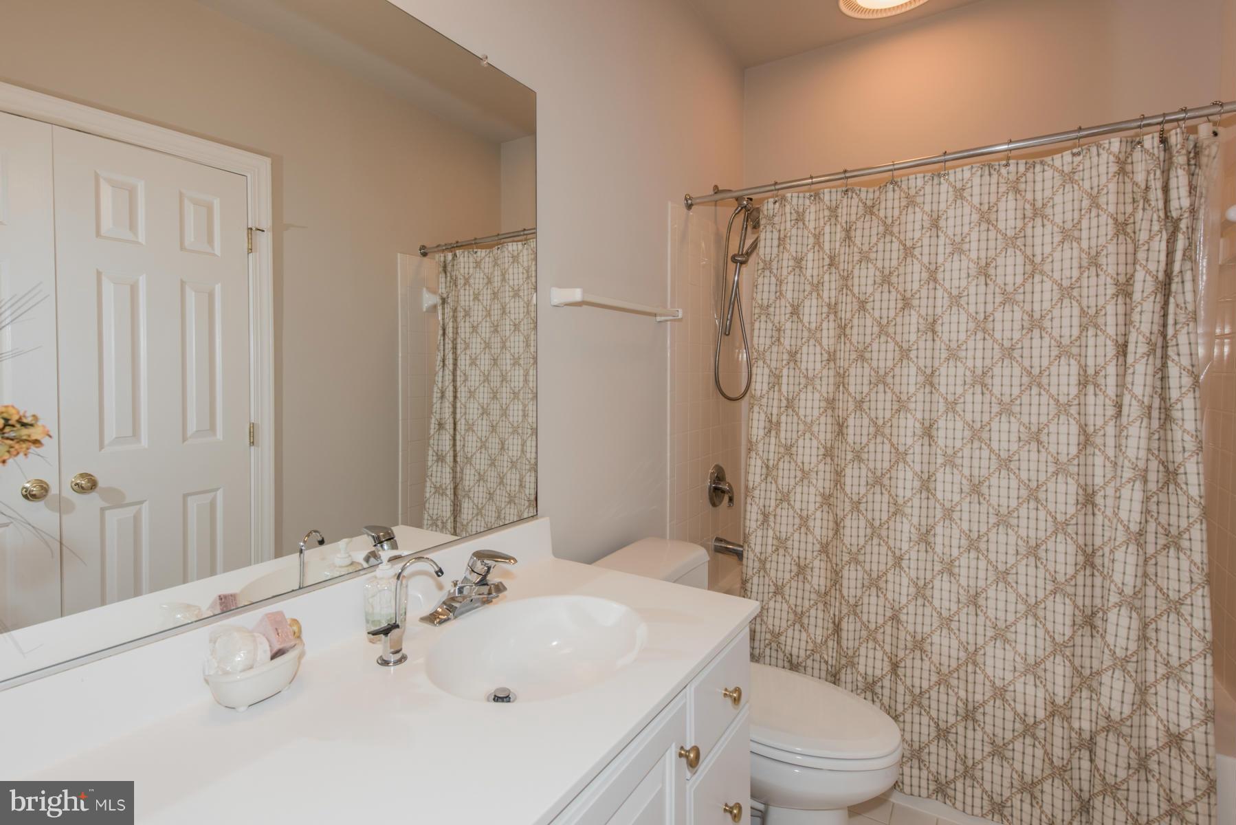 GAITHER HUNT - Residential