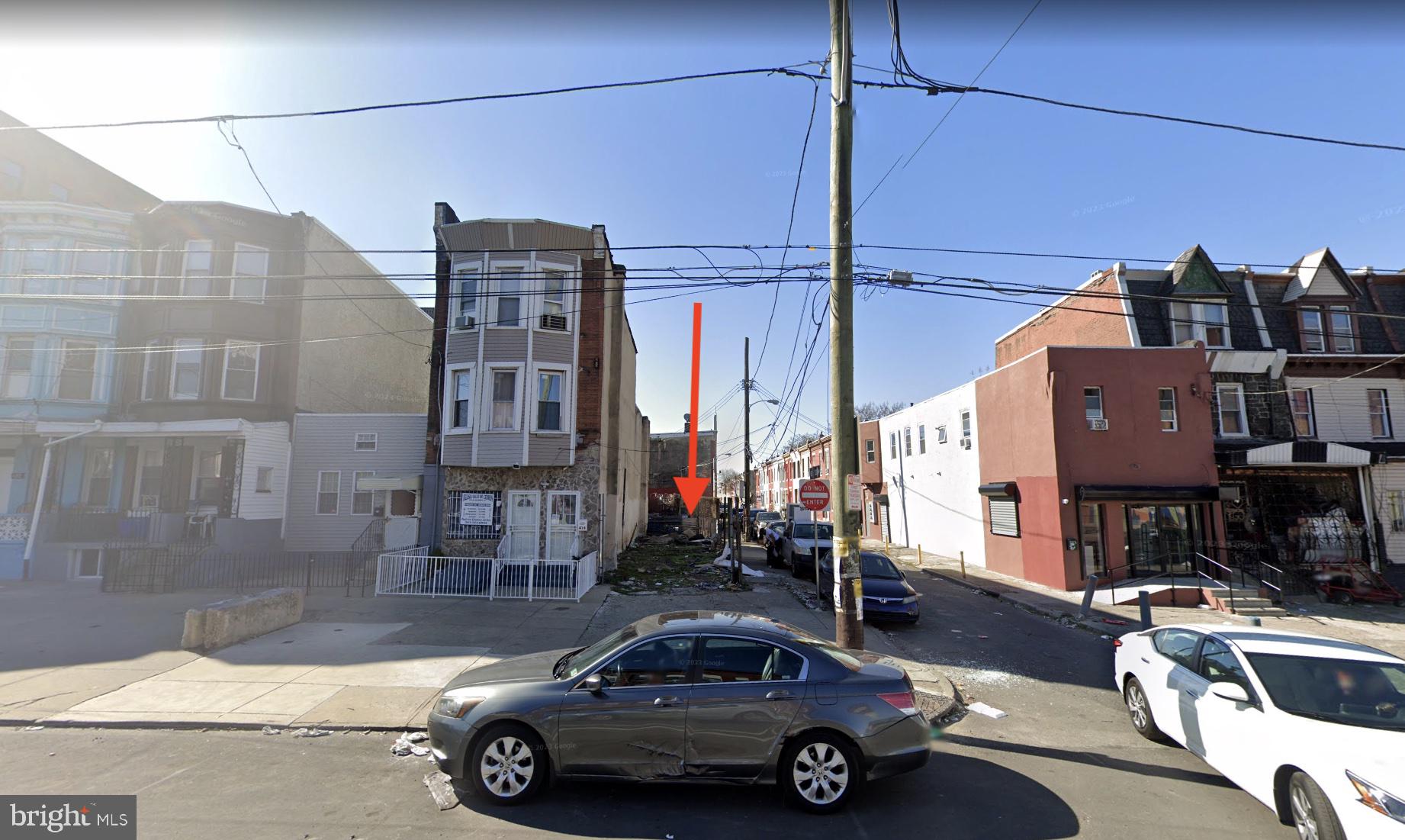 WEST KENSINGTON - Land