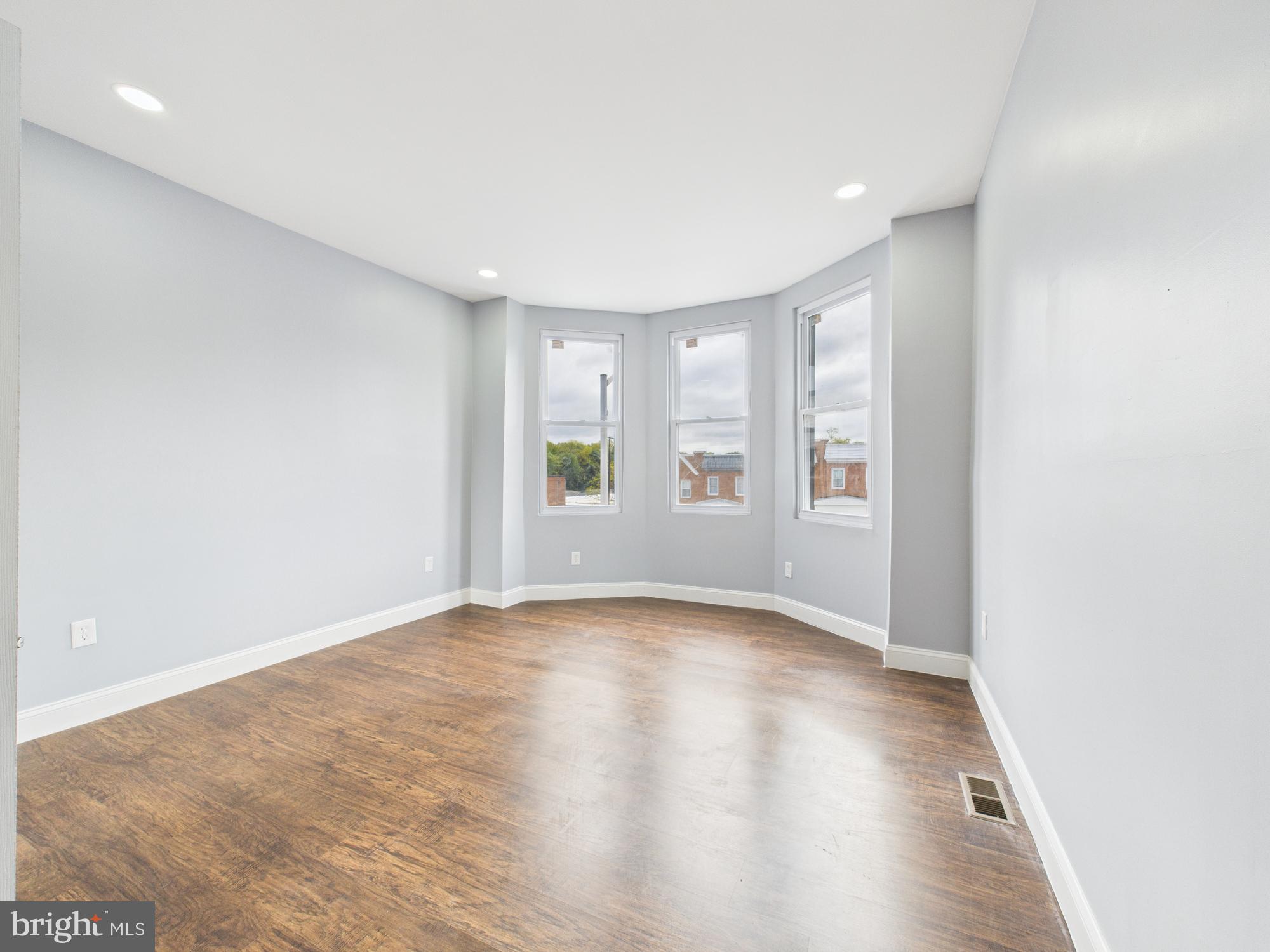 BELAIR-EDISON - Residential