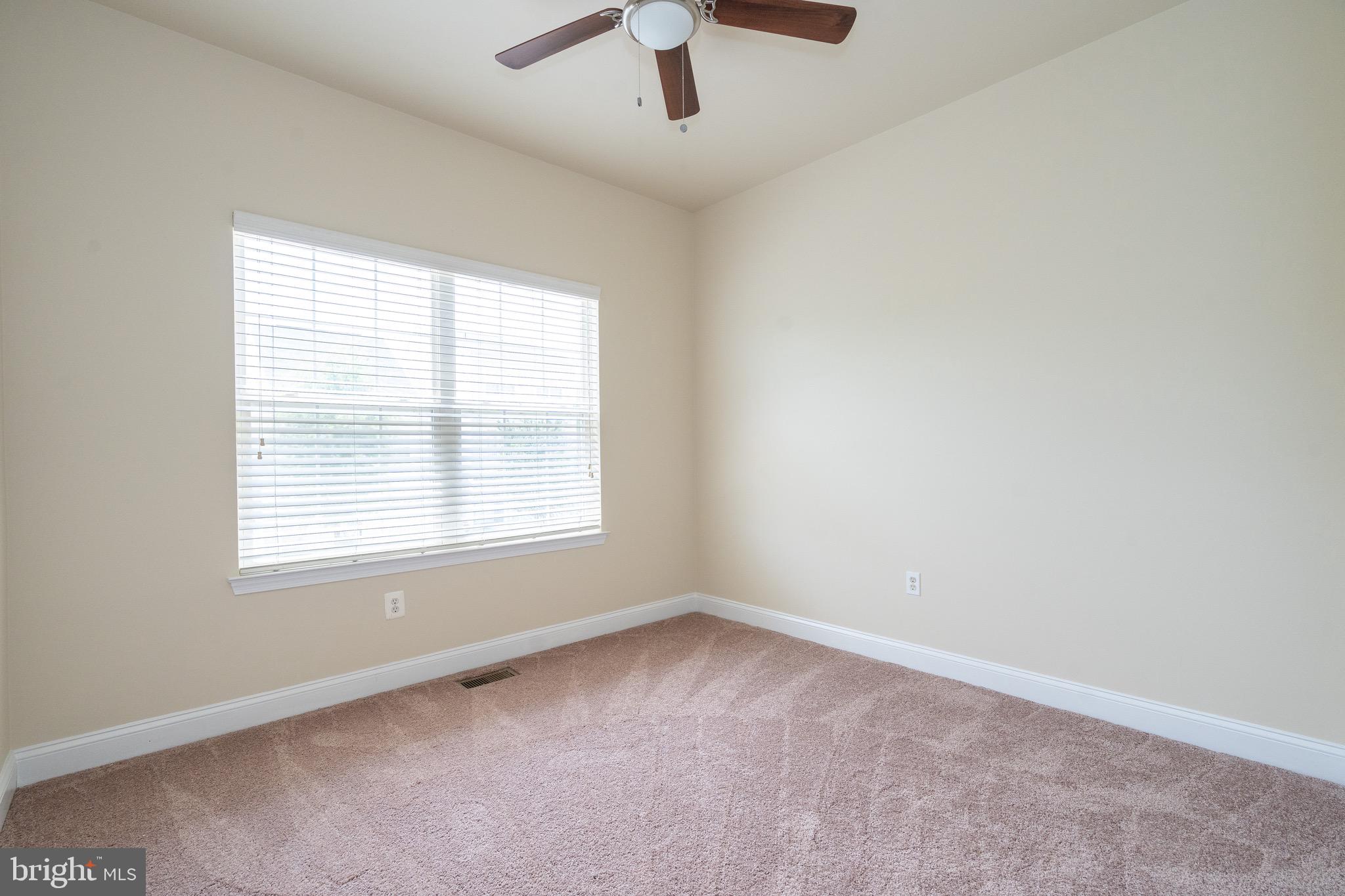 RIVER OAKS - Residential