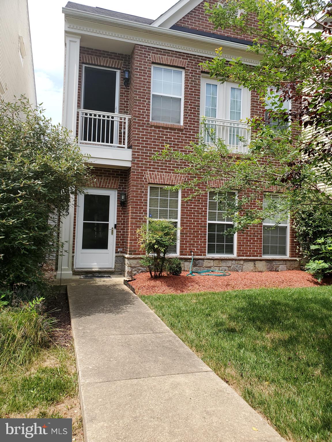 RIVER OAKS - Residential