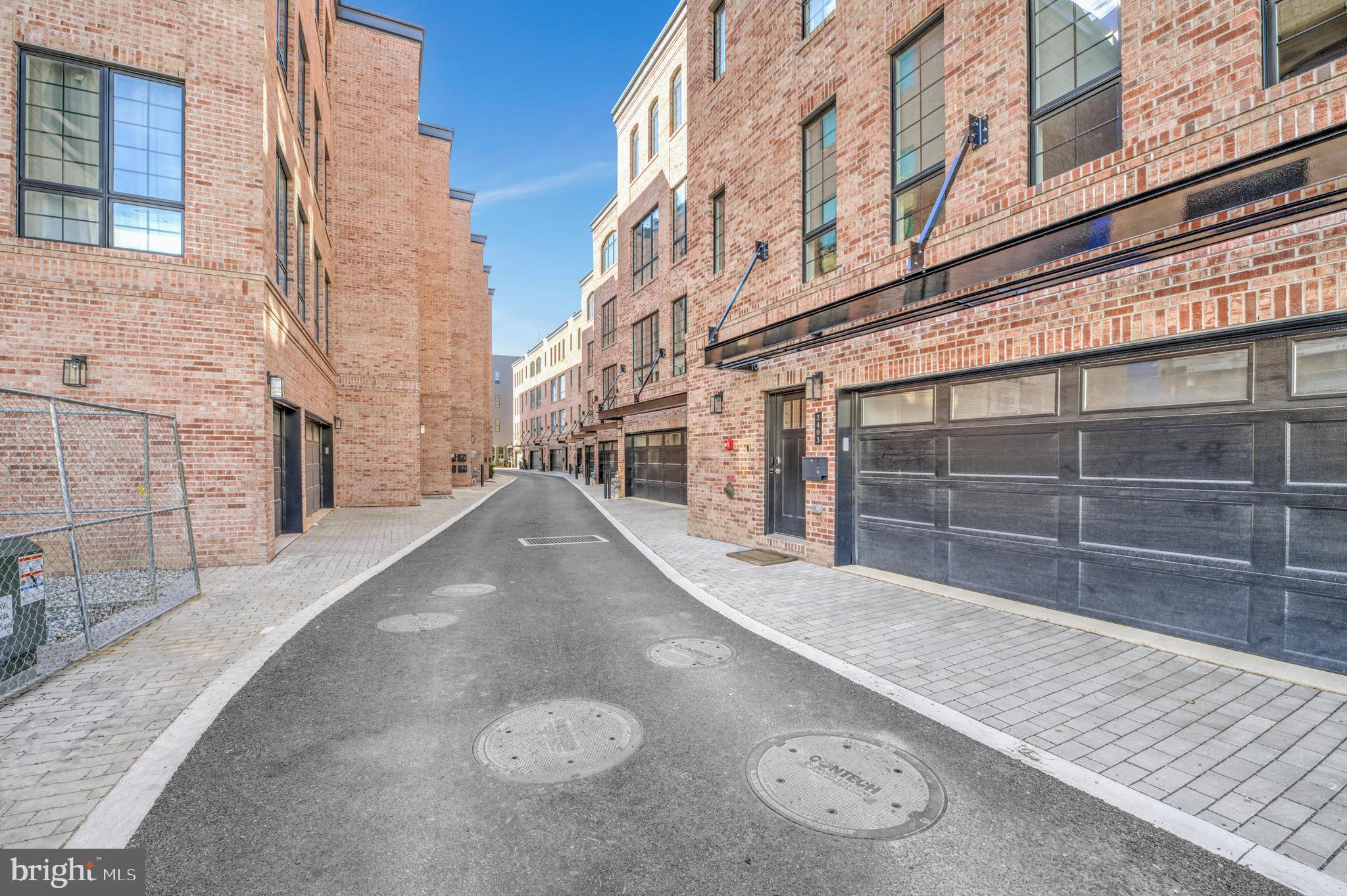 GRADUATE HOSPITAL - Residential Lease