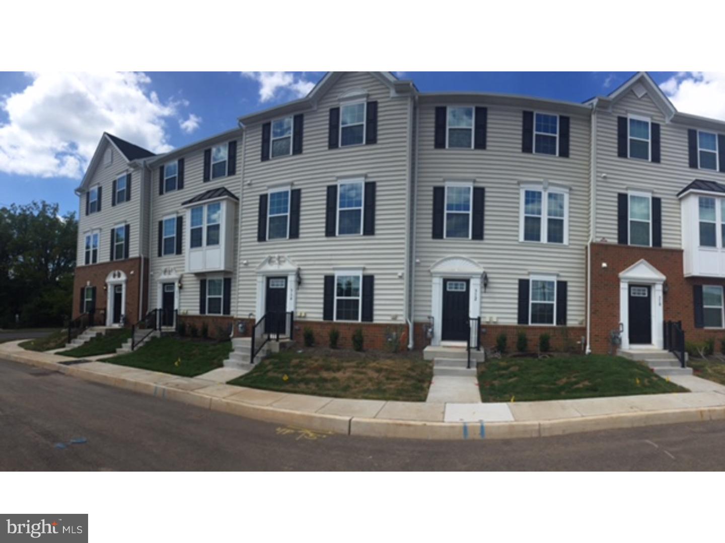 ANDALE GREEN - Residential Lease