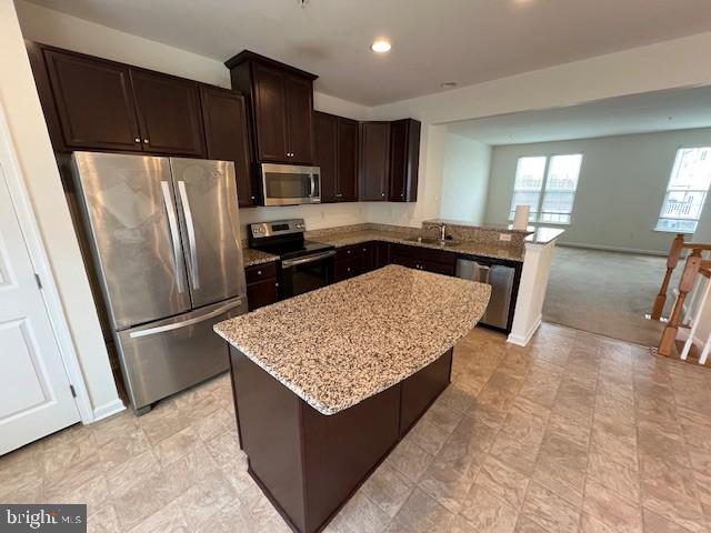 ANDALE GREEN - Residential Lease