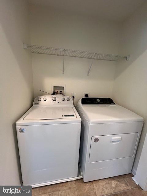 ANDALE GREEN - Residential Lease