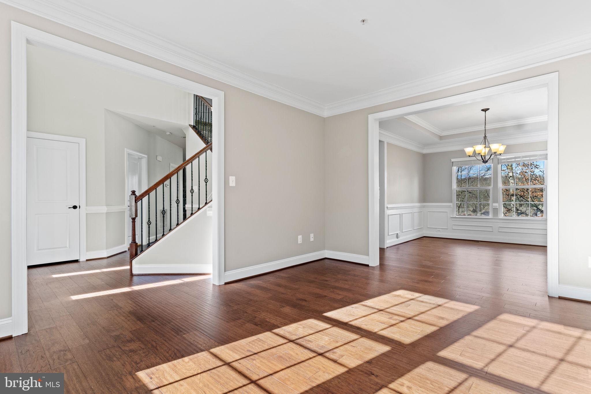 ASPEN LAKE LINGANORE - Residential