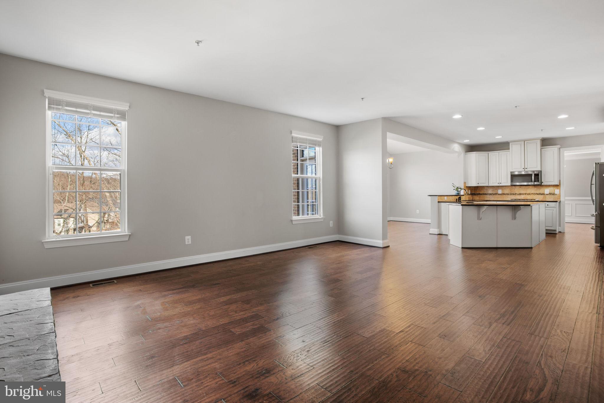 ASPEN LAKE LINGANORE - Residential