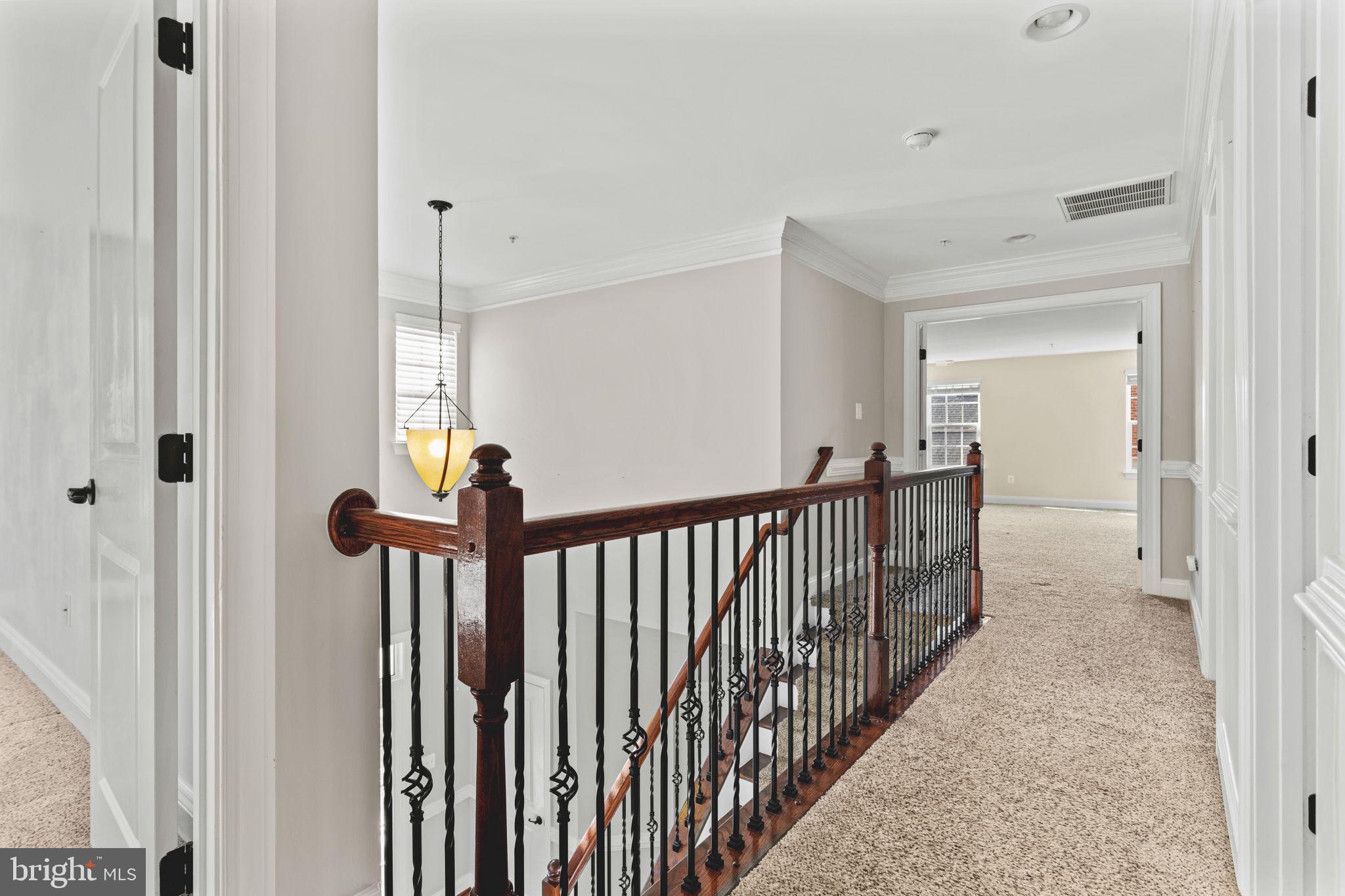 ASPEN LAKE LINGANORE - Residential