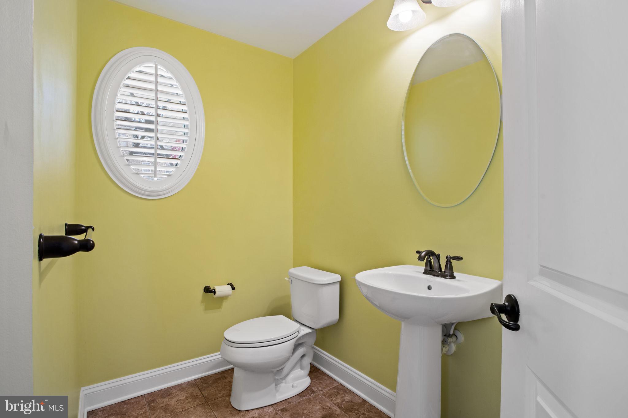 ASPEN LAKE LINGANORE - Residential