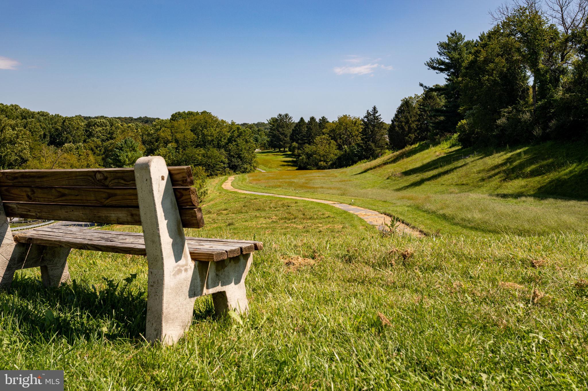ASPEN LAKE LINGANORE - Residential
