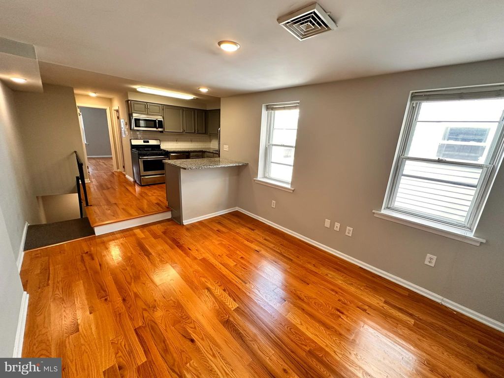 Photo of 751 S 16th Street #3RD FL, PHILADELPHIA, PA 19146 (MLS # PAPH2535770)