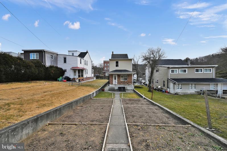 POTTSVILLE - Residential