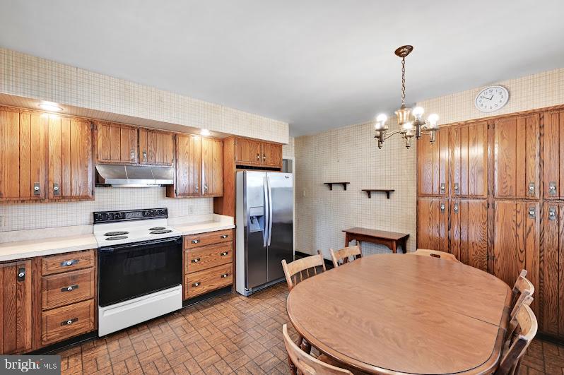 POTTSVILLE - Residential