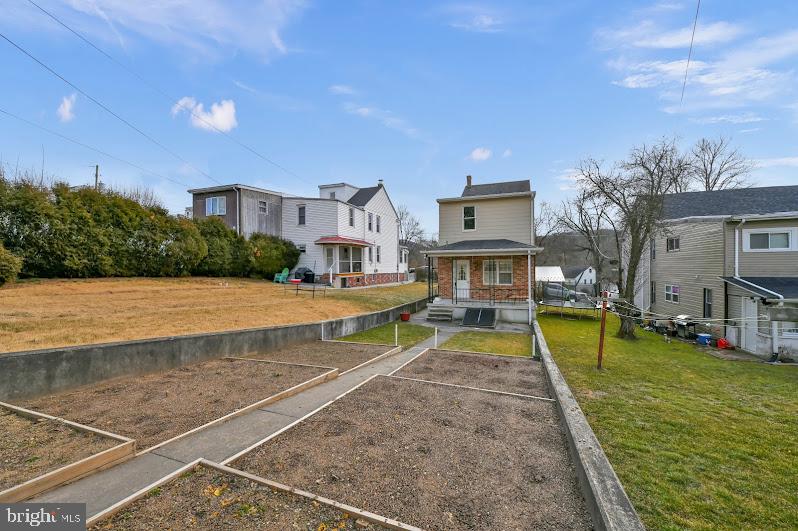 POTTSVILLE - Residential