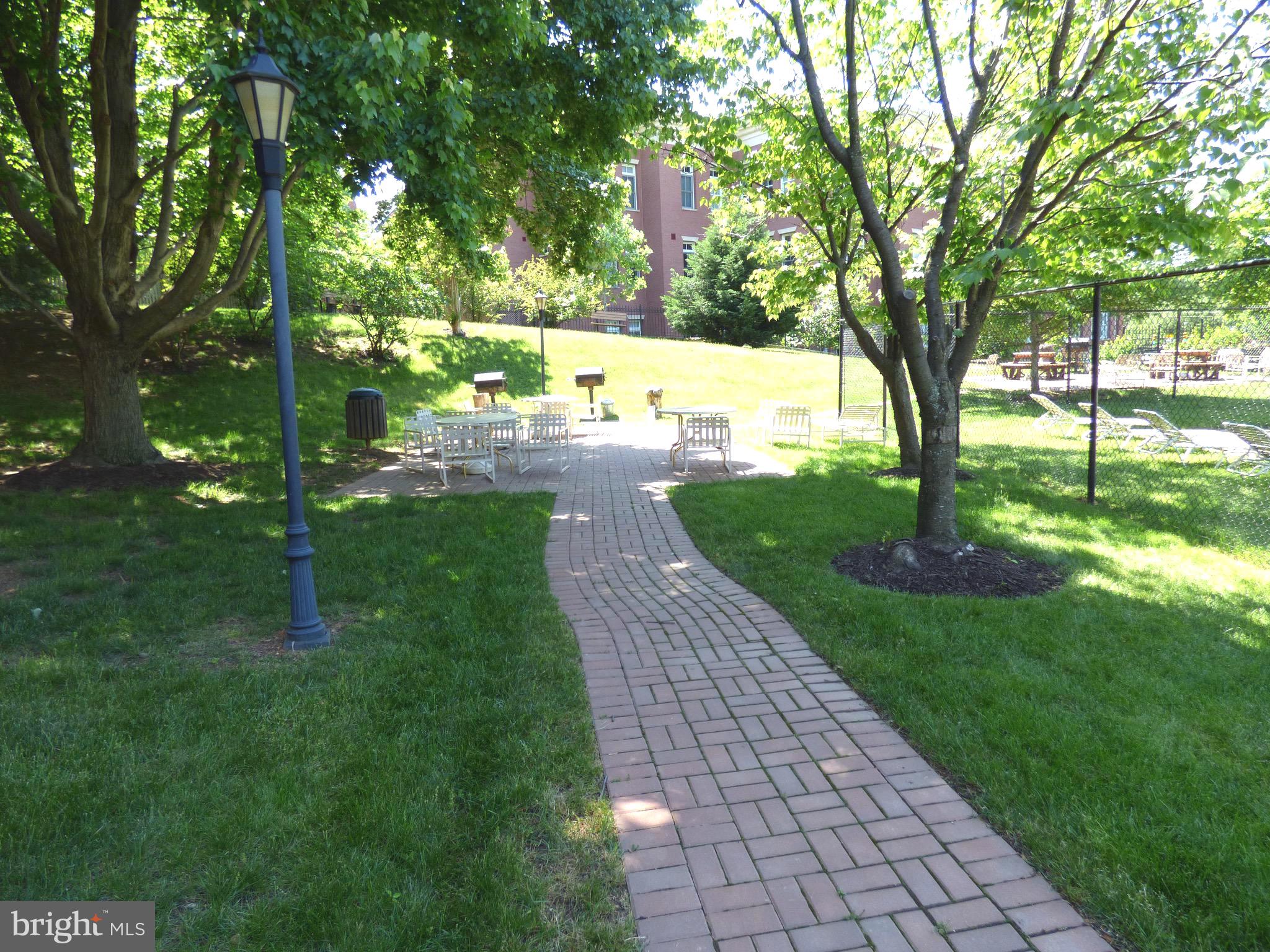 CARDINAL HOUSE - Residential Lease