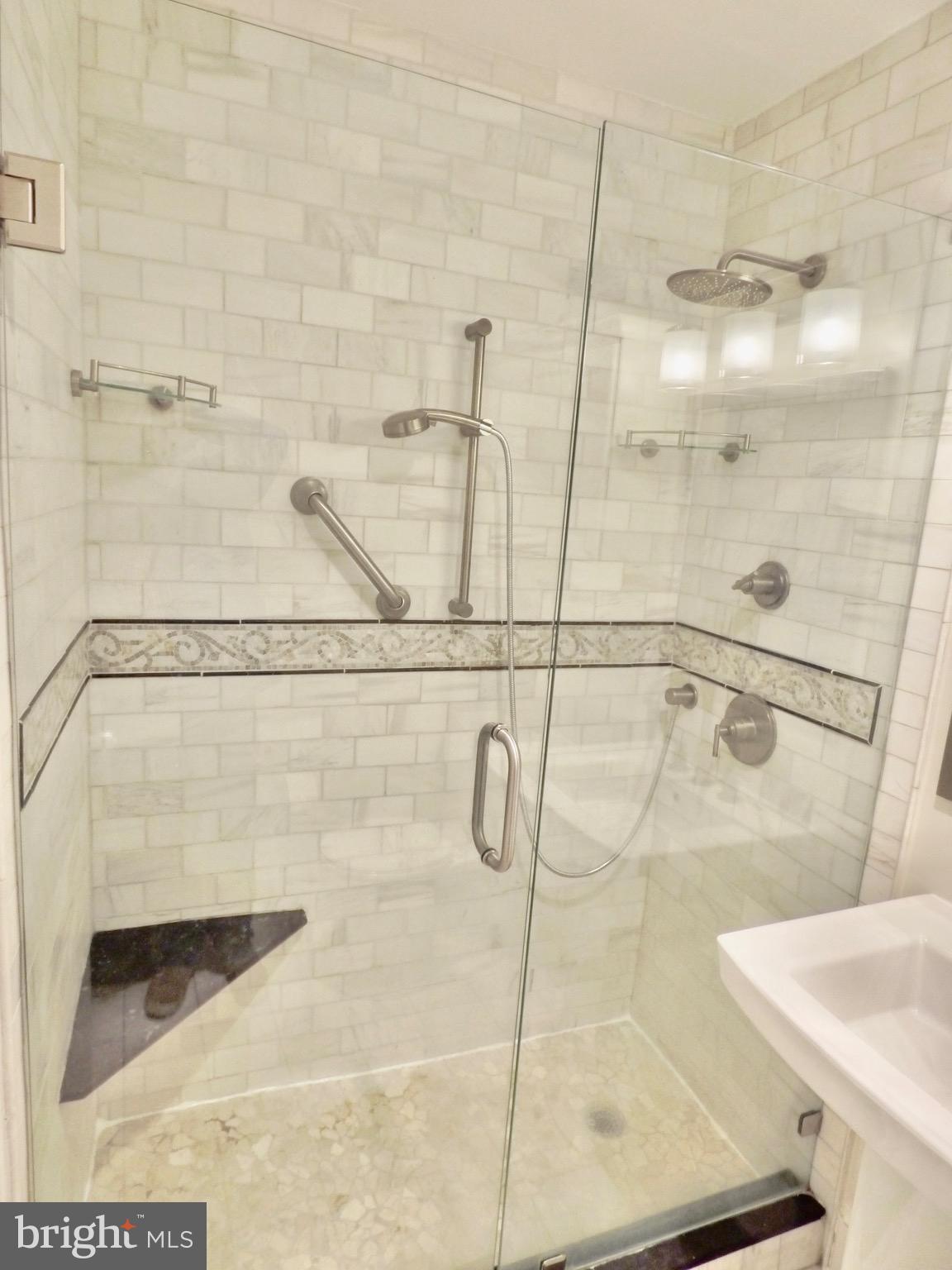 CARDINAL HOUSE - Residential Lease