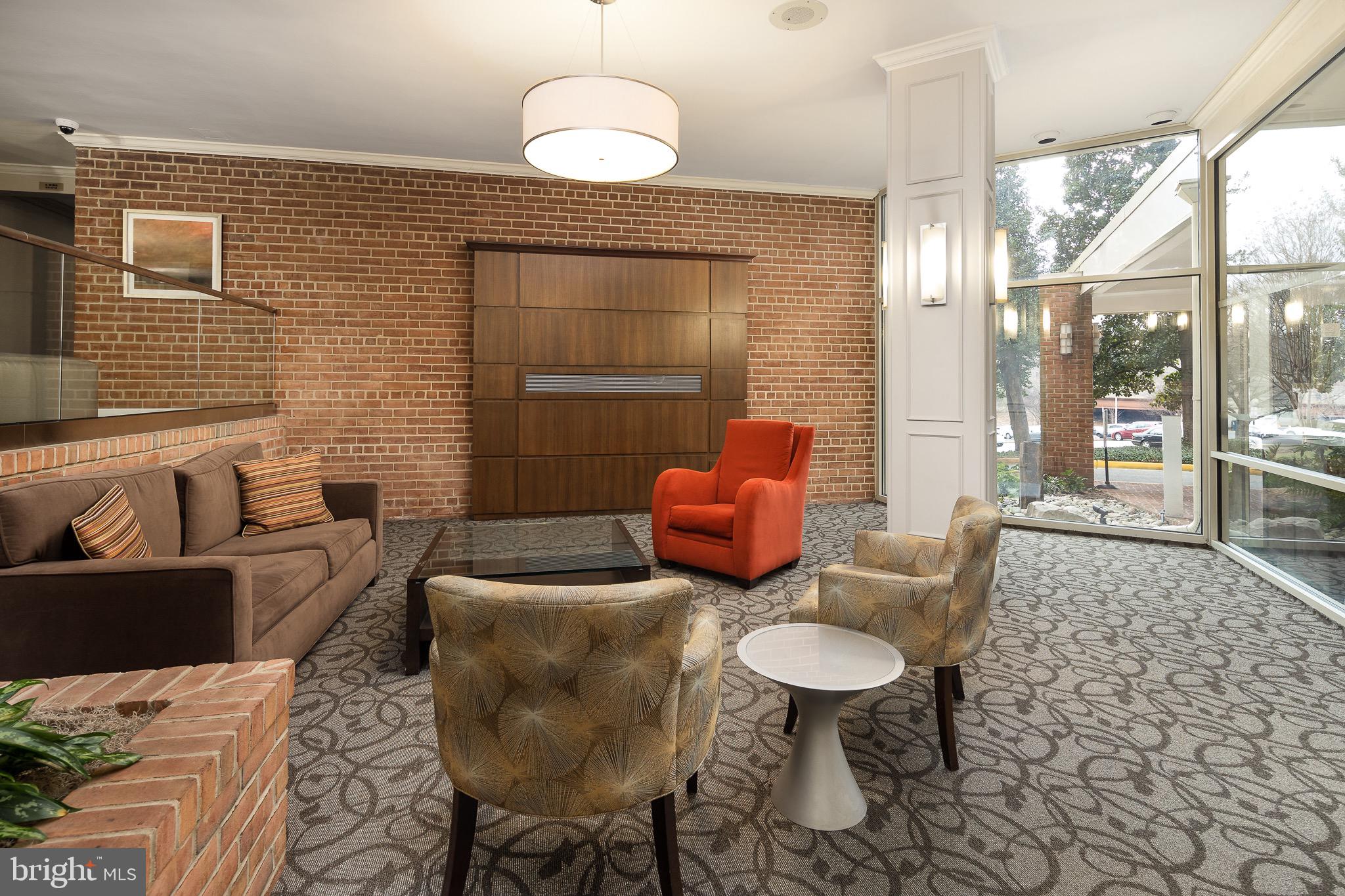 CARDINAL HOUSE - Residential Lease