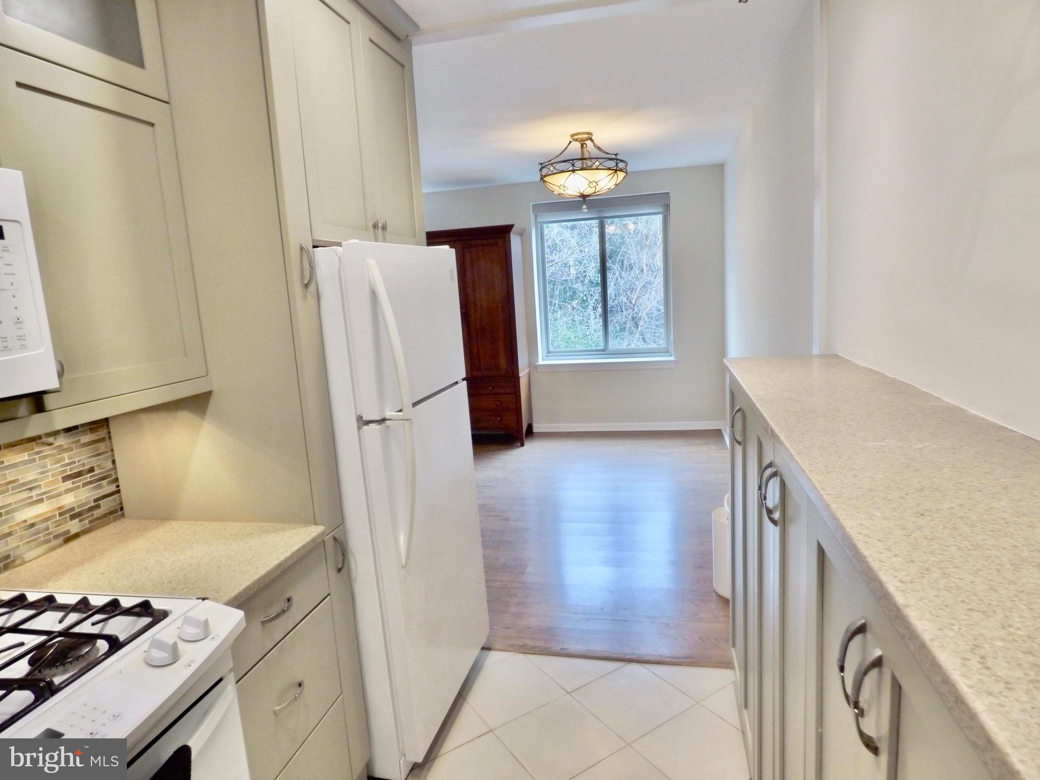 CARDINAL HOUSE - Residential Lease