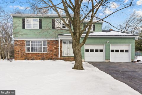 504 PAXSON AVENUE HAMILTON NJ 08619