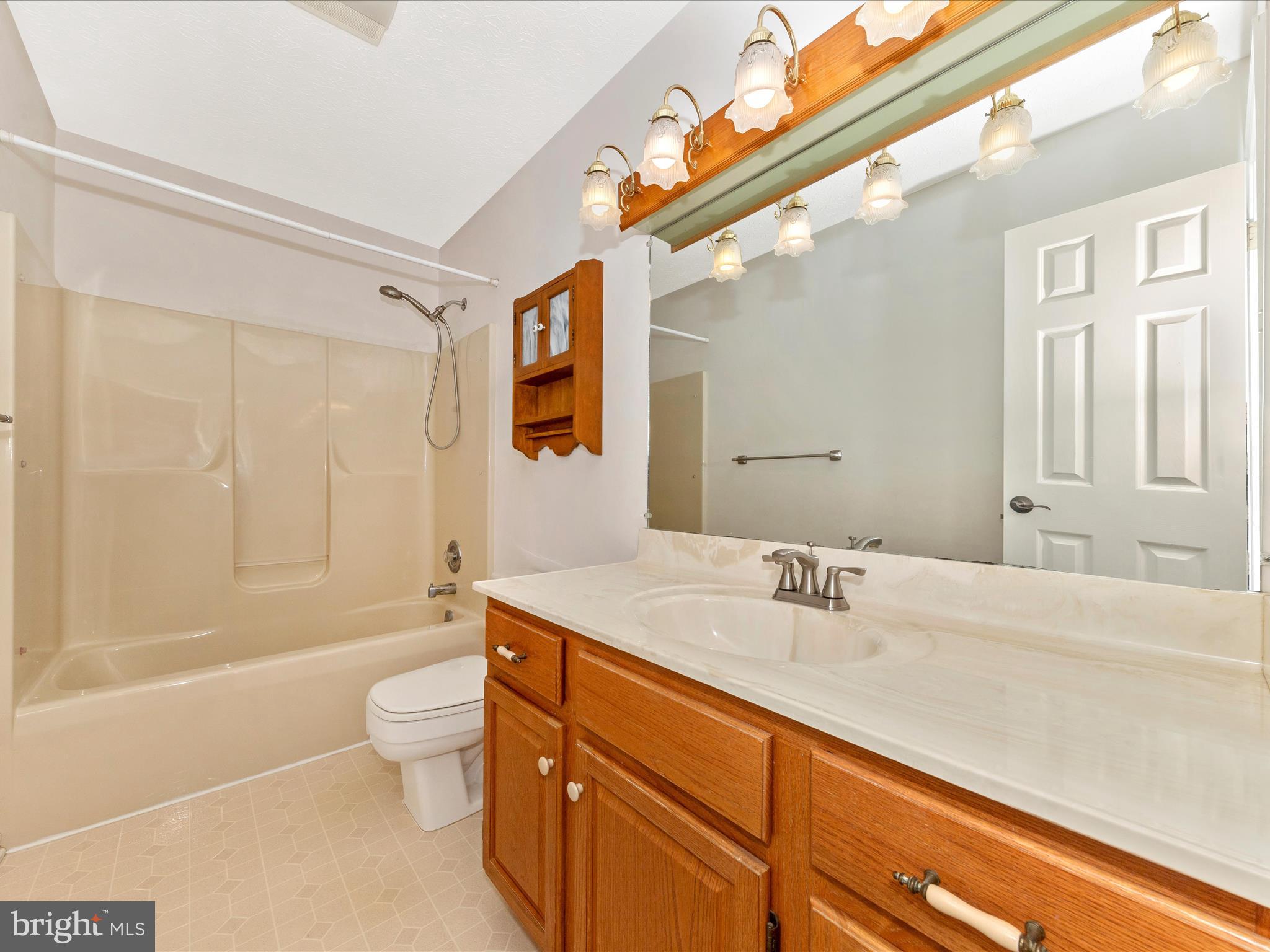 SCHAEFFERS CROSSROADS - Residential