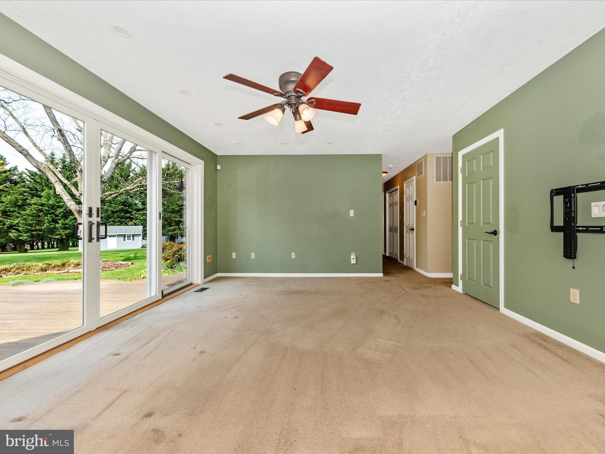 SCHAEFFERS CROSSROADS - Residential