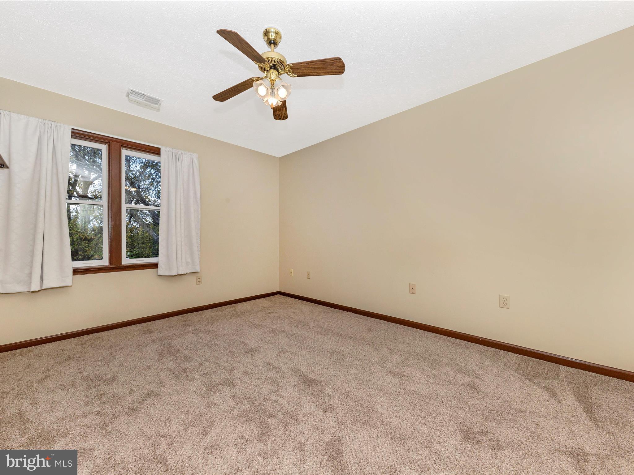 SCHAEFFERS CROSSROADS - Residential