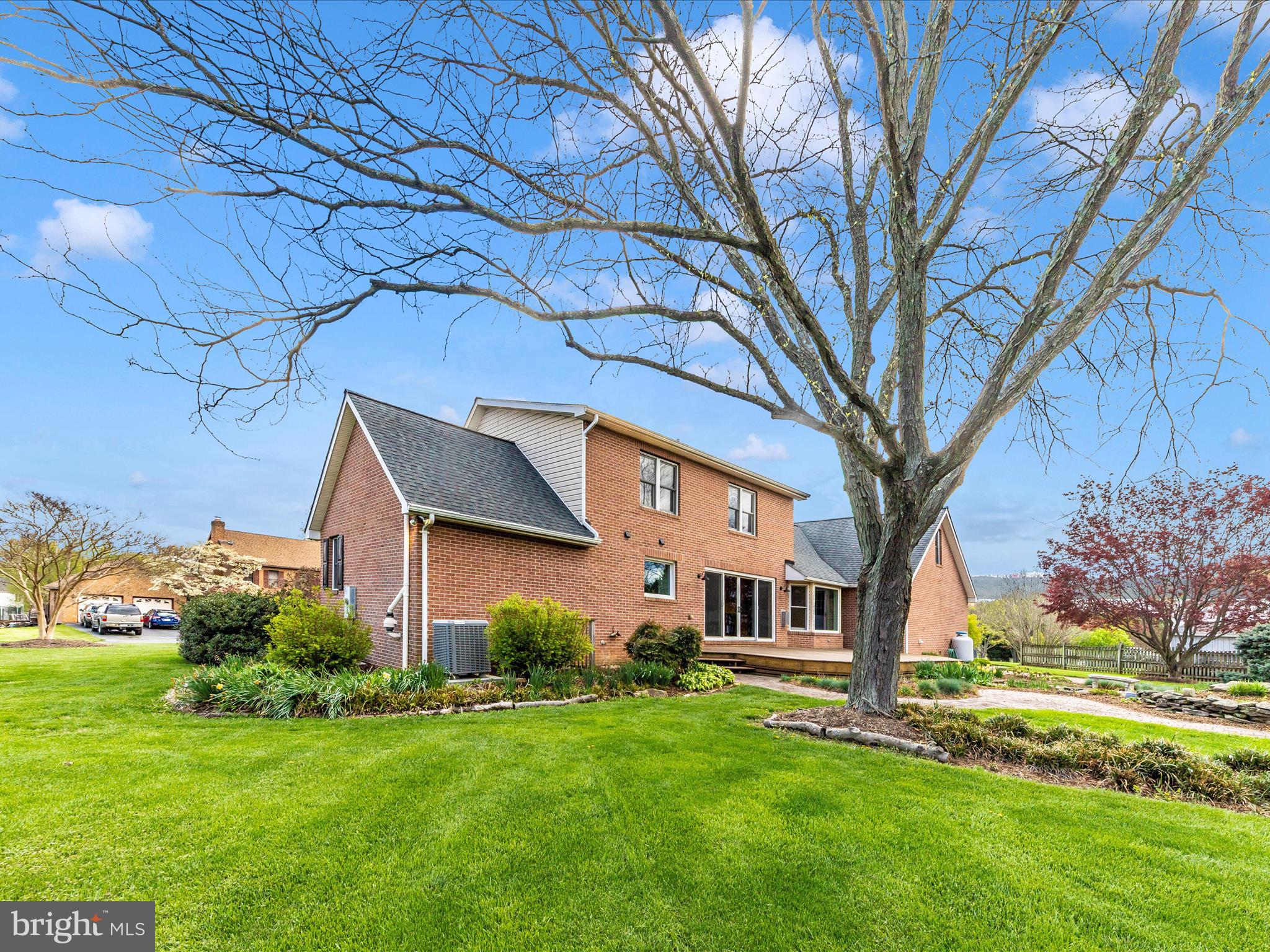 SCHAEFFERS CROSSROADS - Residential