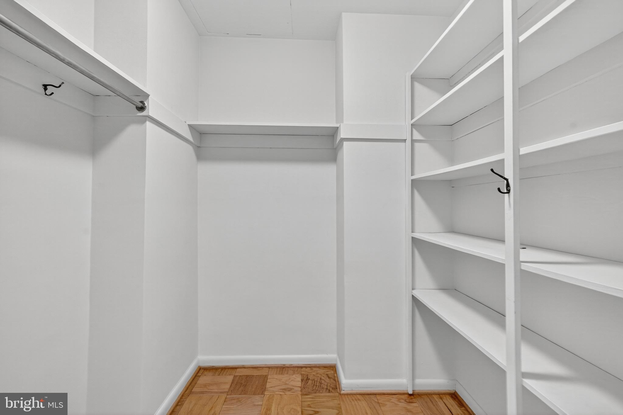 GROSVENOR - Residential