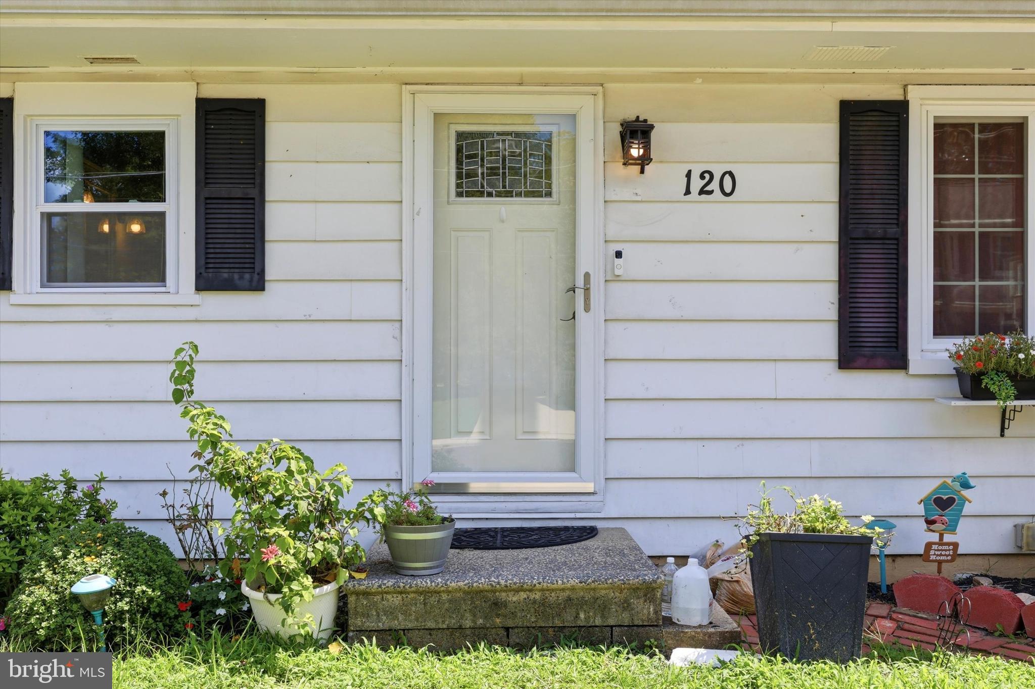 120 LINCOLN DRIVE