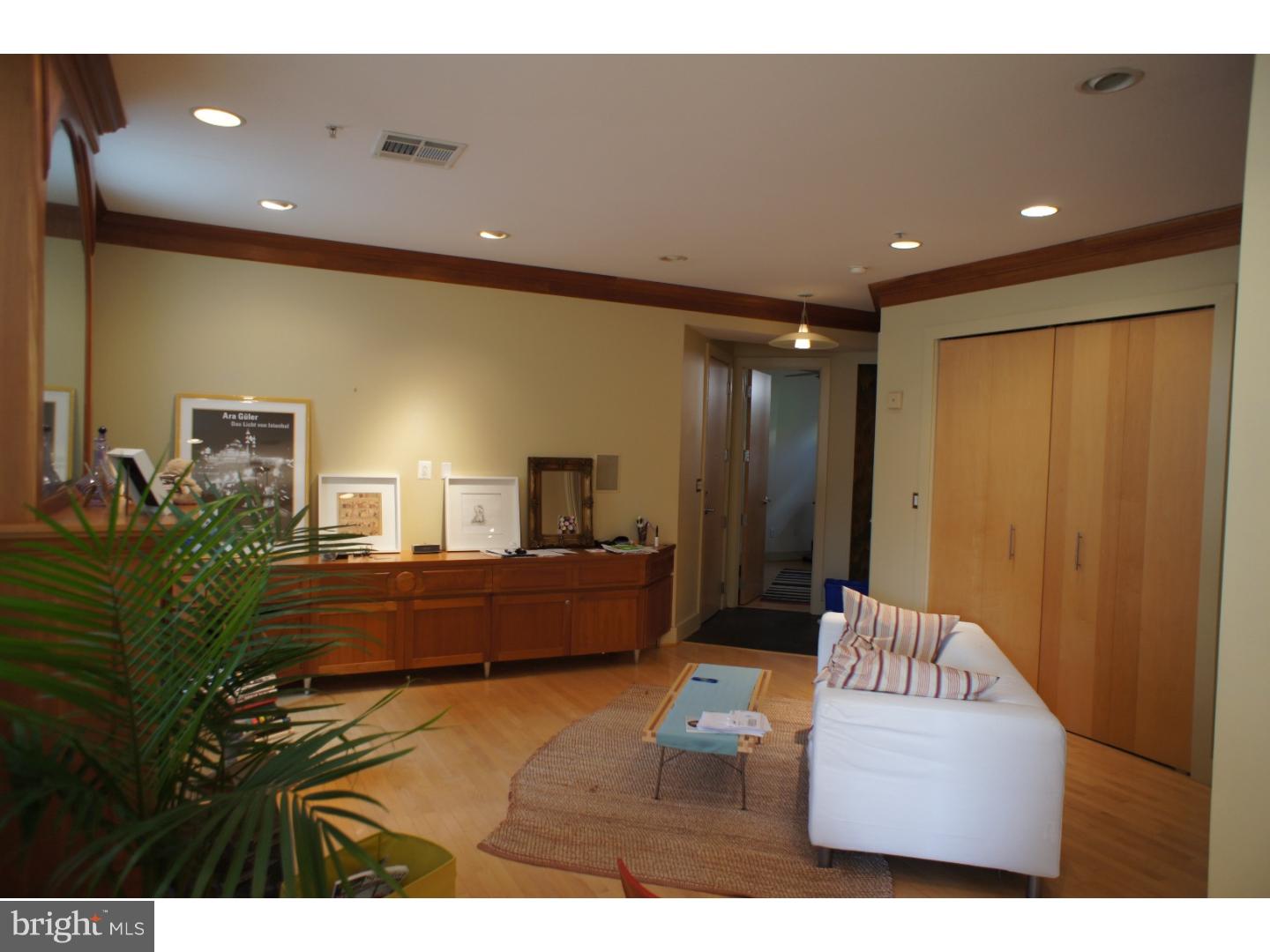 OLD CITY - Residential Lease