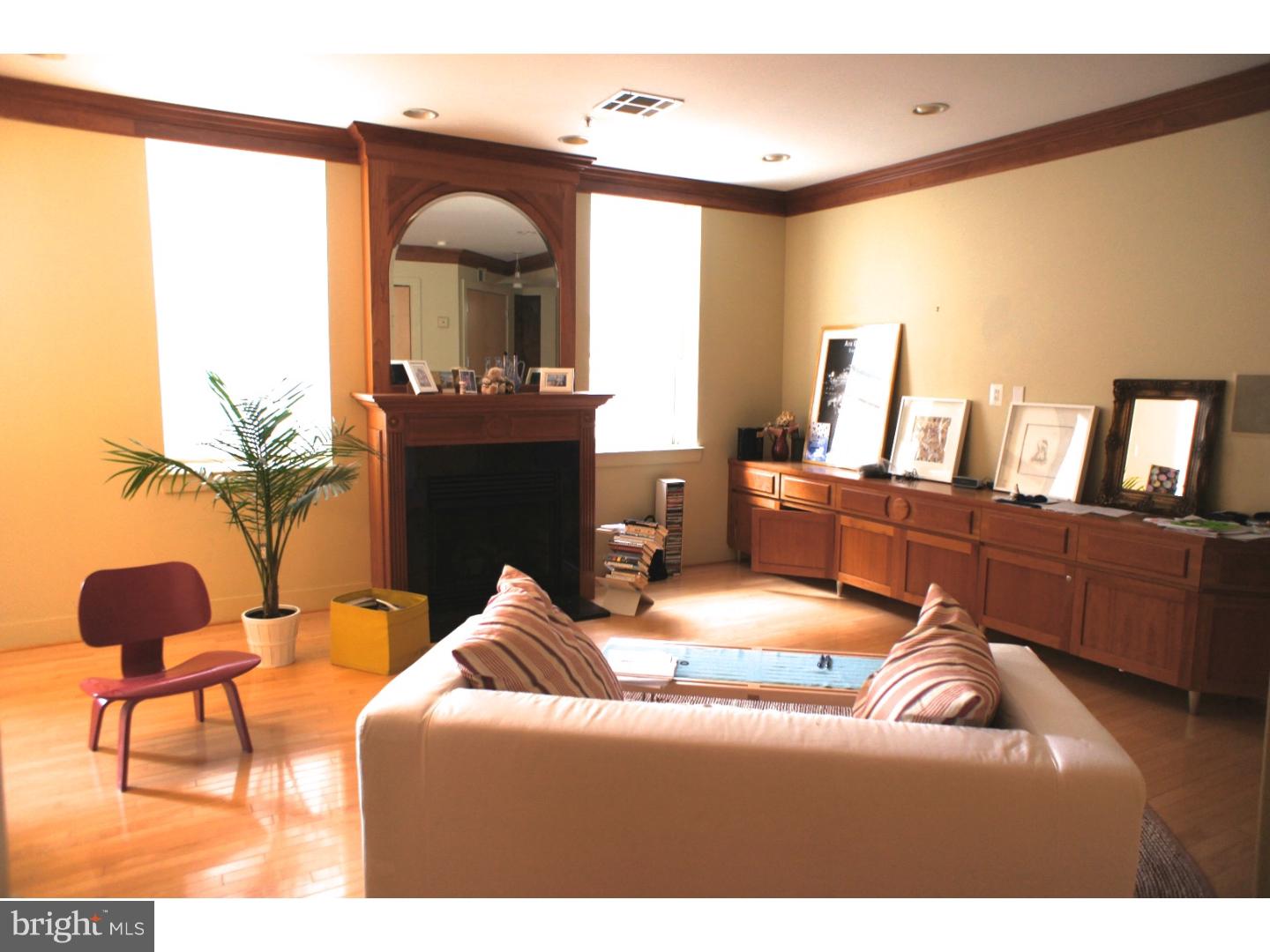 OLD CITY - Residential Lease