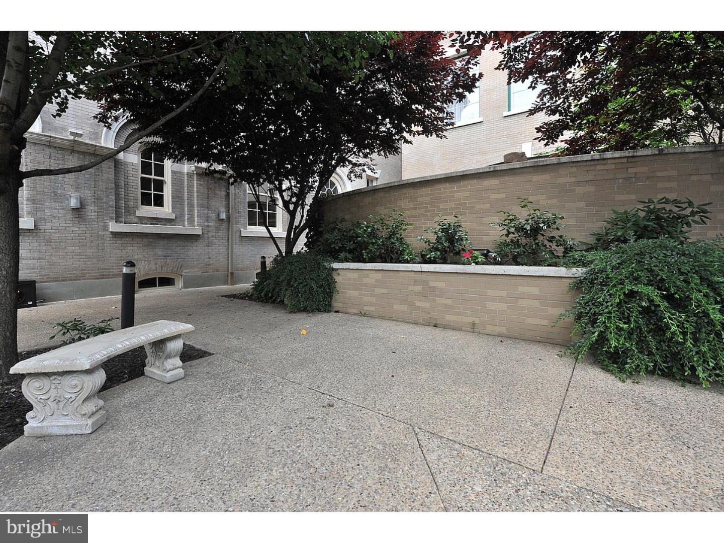 OLD CITY - Residential Lease