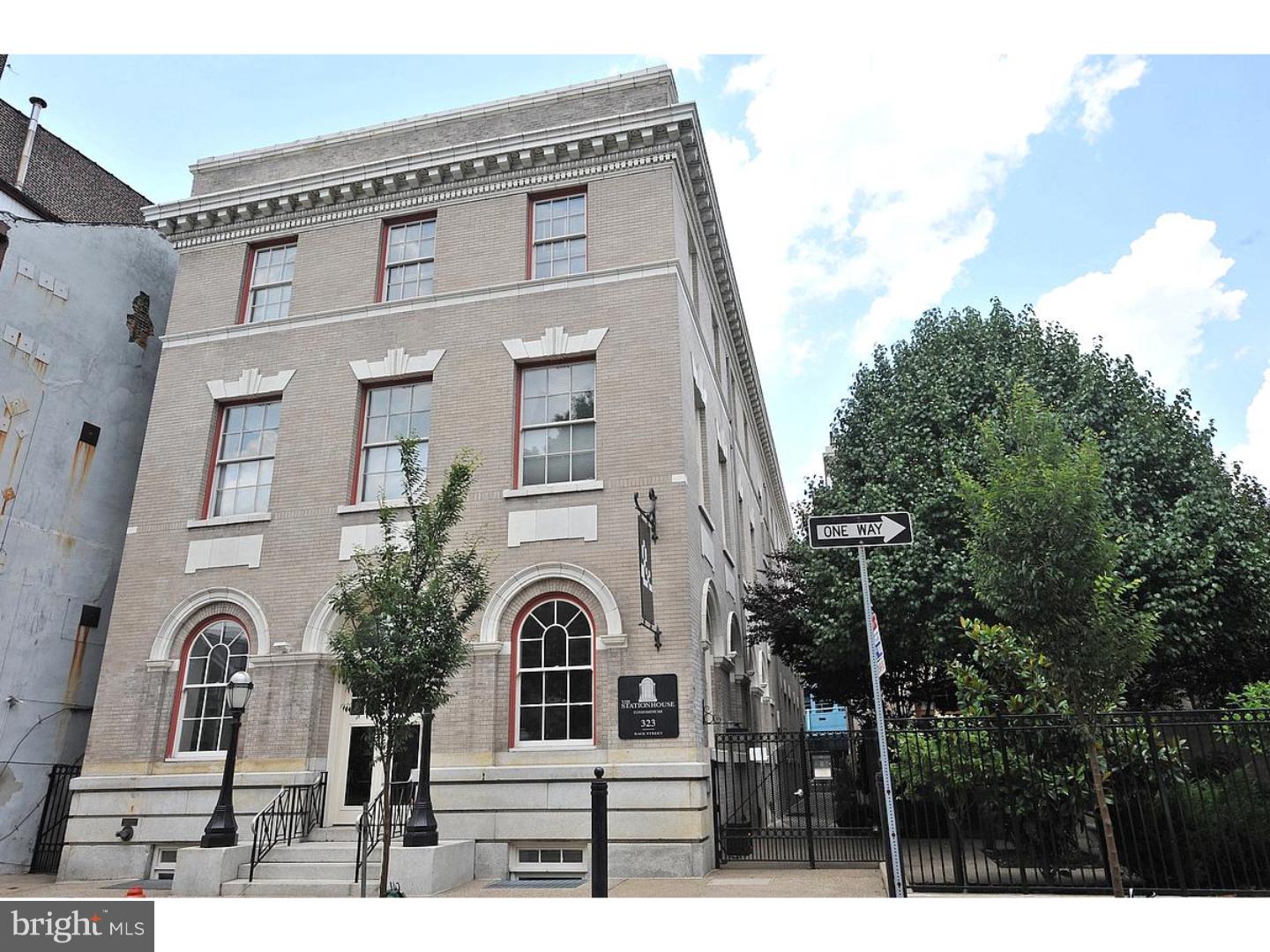 OLD CITY - Residential Lease