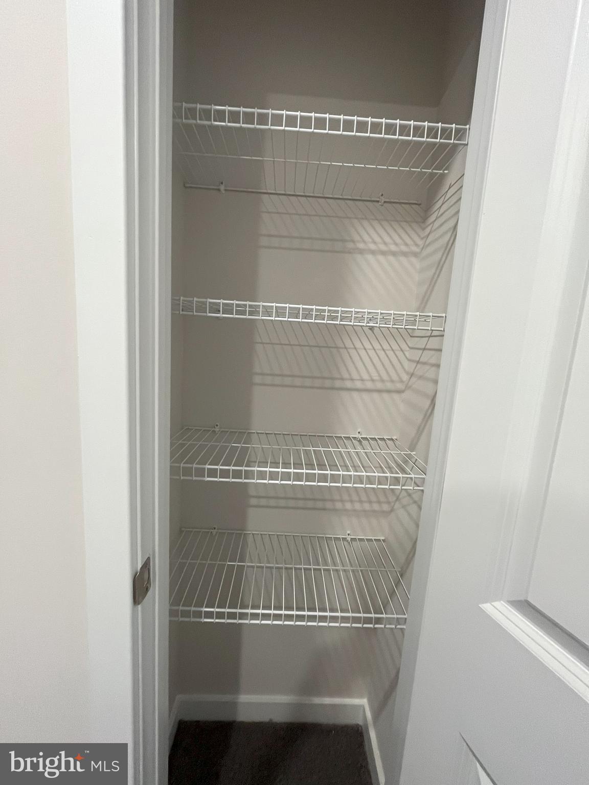 RIVER POINTE - Residential Lease